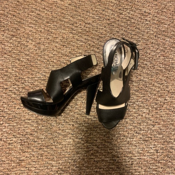 Michael Kors Heels - Picture 1 of 4
